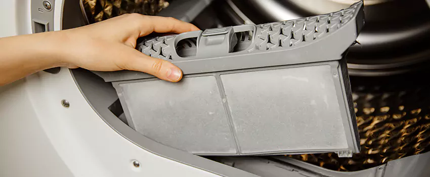 Signs Of A Clogged Dryer Lint Trap in Bowie, Maryland